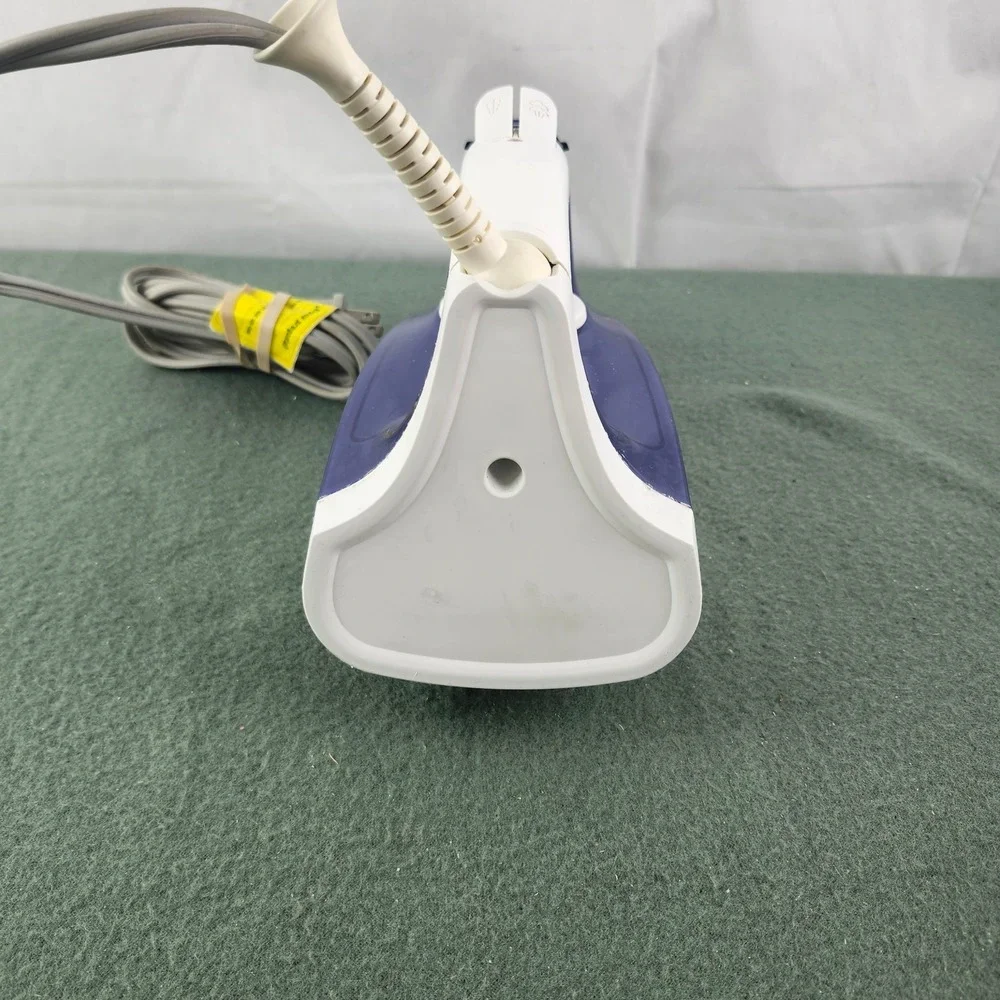 Rowenta DW2170 Accessteam 1600-Watt‎ Steam Iron Stainless Steel Clean Soleplate